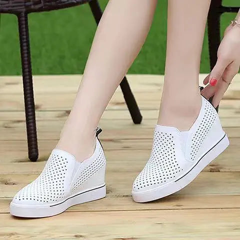 🔥【34-41】Γυναικεία casual παπούτσια για το καλοκαίρι του 2025 με απαλό δέρμα και κοντή φούστα-GR