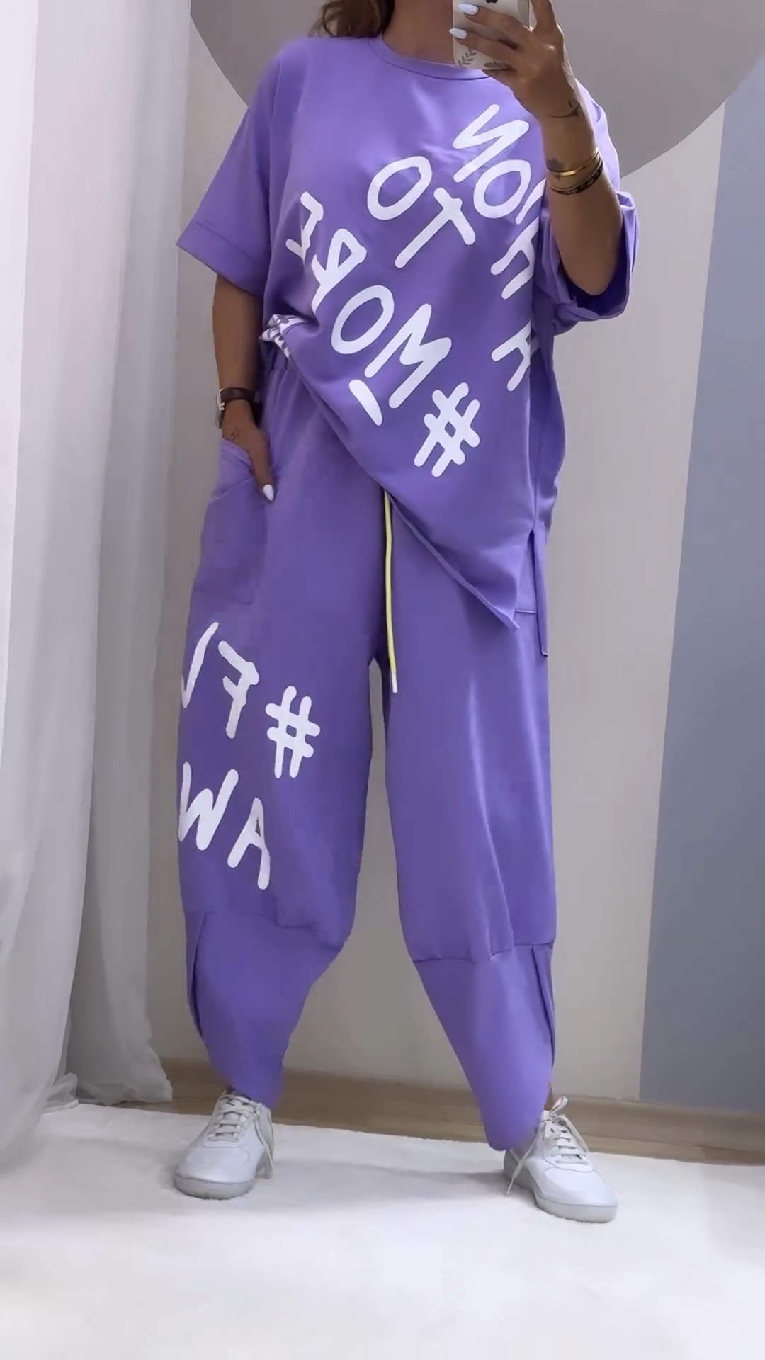 Traje casual empanado de dos piezas con escote redondo-ES