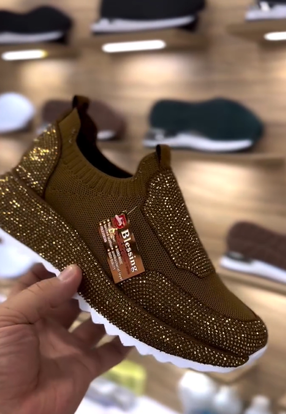 Μοντέρνα, casual sneakers με κρύσταλλα-LT