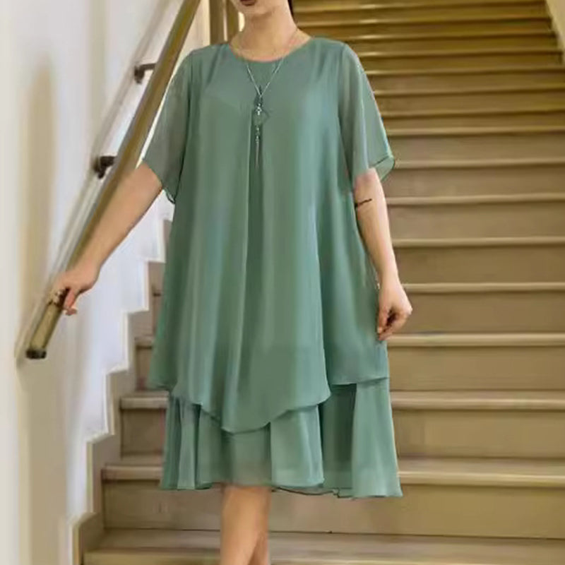 🔥👗 Κοντό γυναικείο φόρεμα σε μονόχρωμο χρώμα-GR
