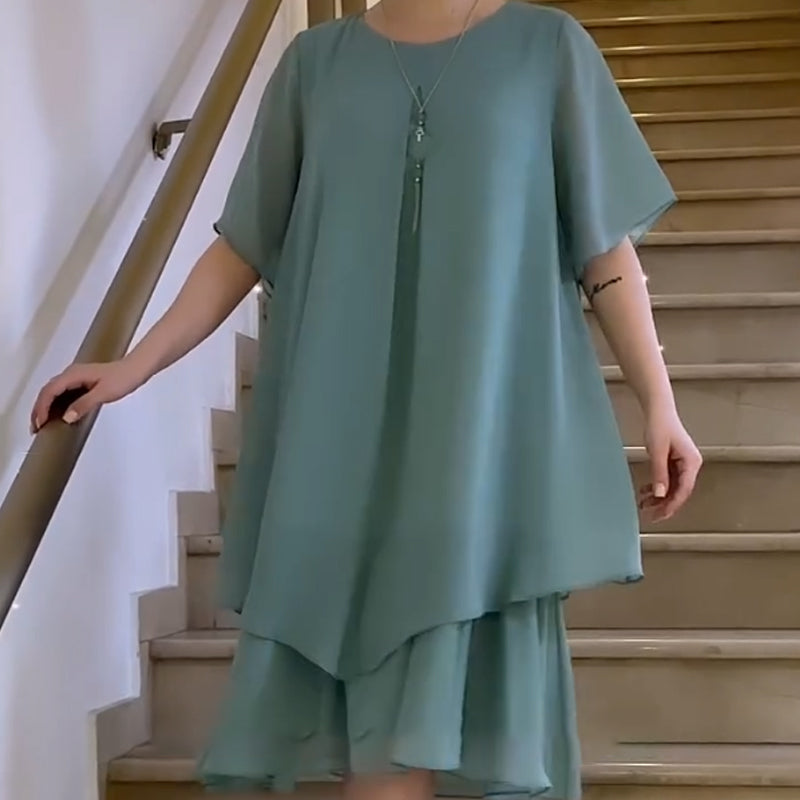 🔥👗 Κοντό γυναικείο φόρεμα σε μονόχρωμο χρώμα-GR