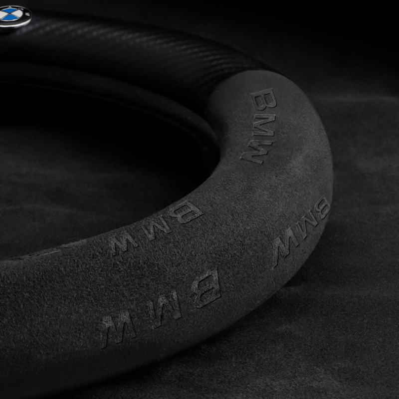 TrackVibe | Κάλυμμα τιμονιού από και σουέτ carbon - Anti-slip and wear-resistant-GR 