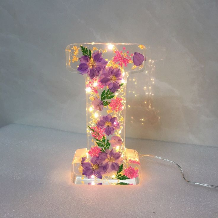 🌸Χειροποίητο nightly φωτιστικό από ρετίνη λουλουδιών-GR 