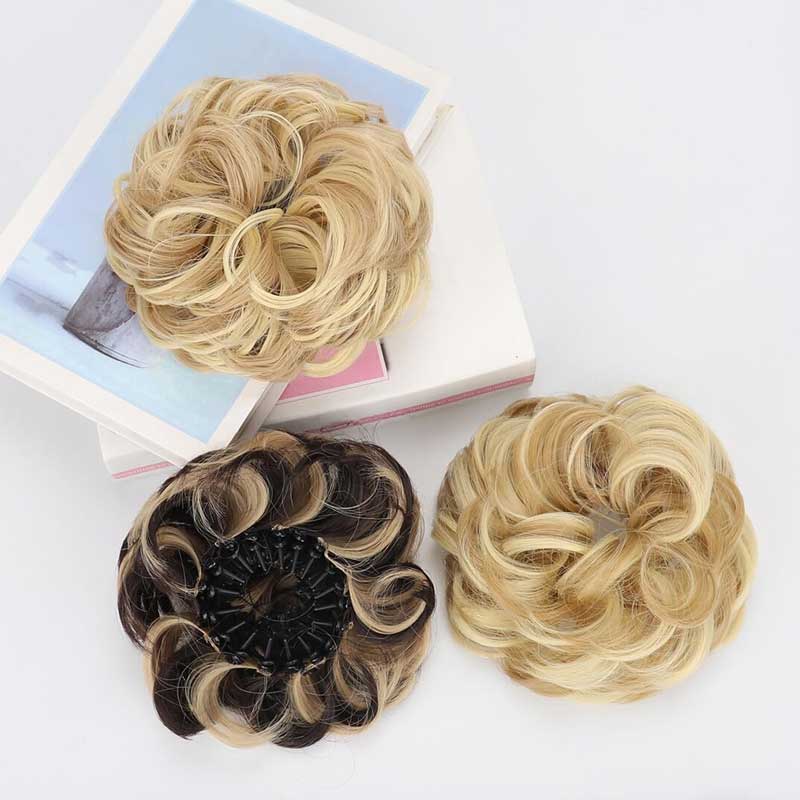 💁‍♀️ Didelė sintetinių plaukų kuodelio dalis su reguliuojamu užsegimu-LT