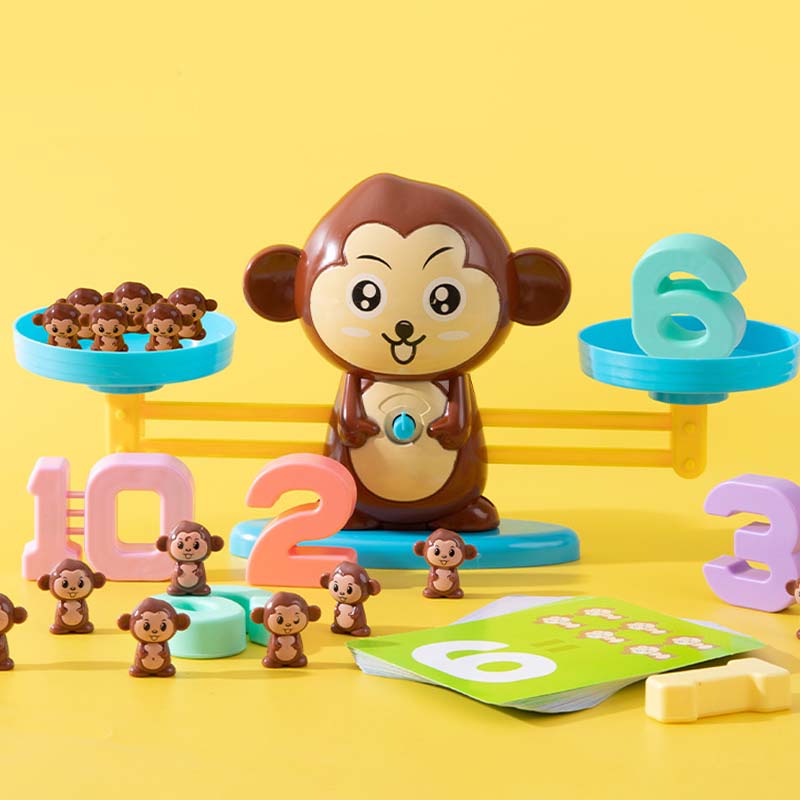 🐸Vaikiškas žaislų rinkinys su animaciniais gyvūnais ir svarstyklėmis-LT