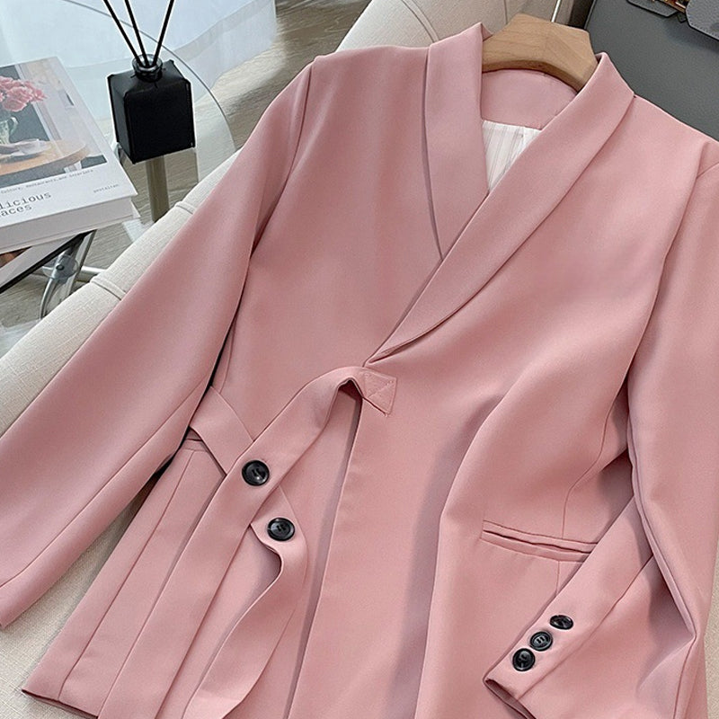 Dviejų dalių moteriškas komplektas – švarkas su raišteliu priekyje ir plačios kelnės-LT